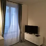 Comfy Parisian Studio! *