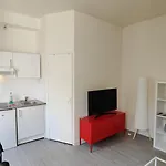 Apartamento Comfy Parisian Studio! *