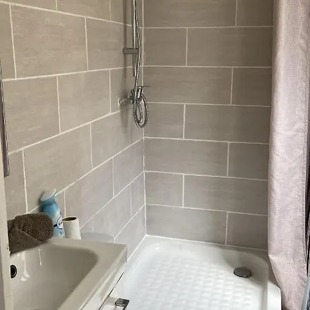 아파트 Comfy Parisian Studio! 이브리쉬르센