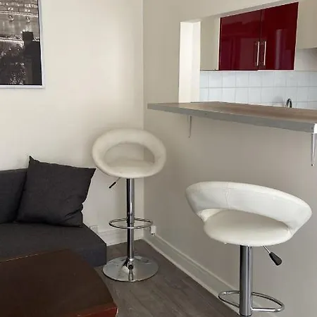 아파트 Comfy Parisian Studio!