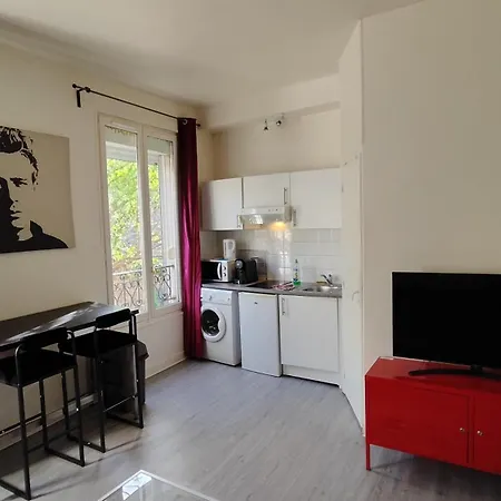 アパート Comfy Parisian Studio! *