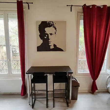 Comfy Parisian Studio! Lejlighed Ivry-sur-Seine