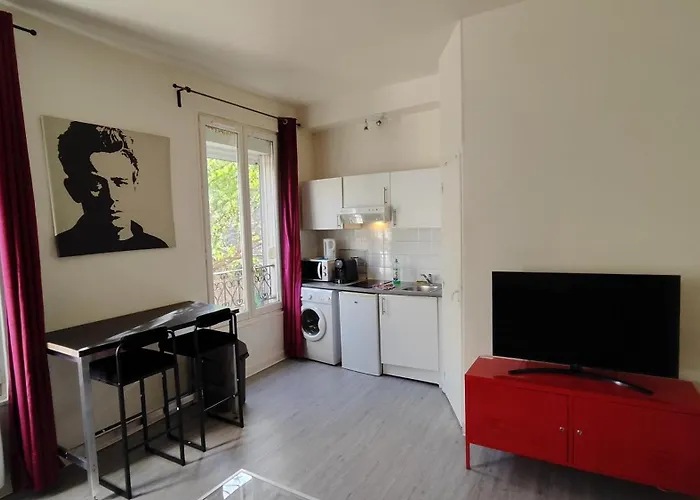 アパート Comfy Parisian Studio! *